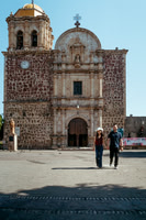 José Luis & Jaqui/CASUAL